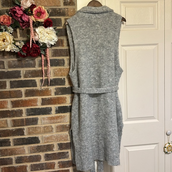 Lou and grey sweater vest XL gray - Picture 2 of 2